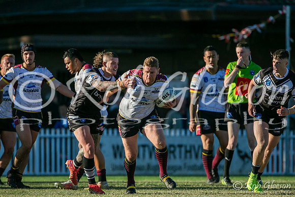 RMC R12 - Bulls v Wenty_011
