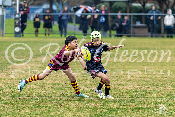 U9(4) R12 v Guildford_5