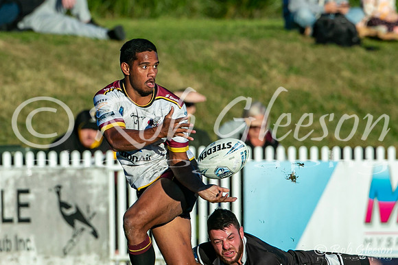 RMC R12 - Bulls v Wenty_018