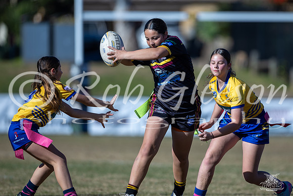 TU14(2) R10 v WH Hawks_14