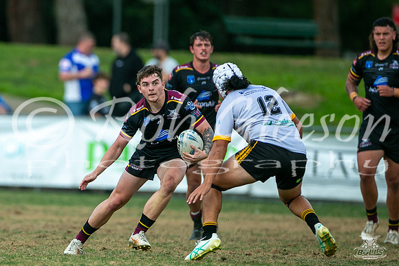 SS - R19 - v Mounties_5