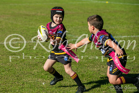 U6(4) R6 - Vs U6(3)_010